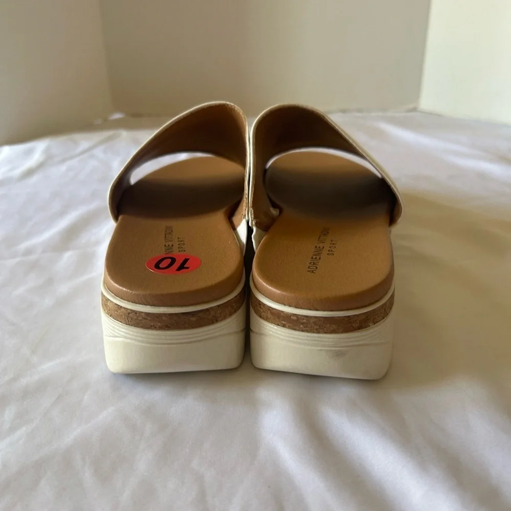 Adrienne Vittadini Sport Cream Platform Slide Sandals Size 10